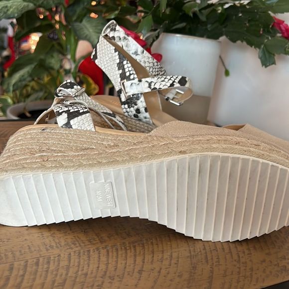 Nine West platform sandals - Picture 5 of 6